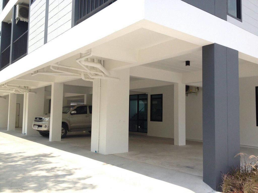 Promsook Apartment Τσον Μπουρί Εξωτερικό φωτογραφία