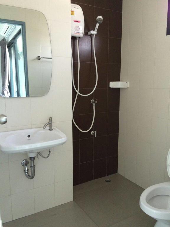Promsook Apartment Τσον Μπουρί Δωμάτιο φωτογραφία