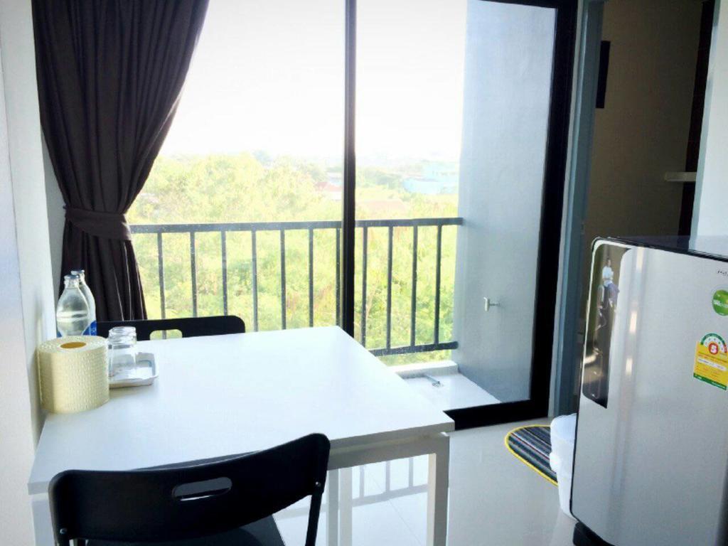 Promsook Apartment Τσον Μπουρί Δωμάτιο φωτογραφία