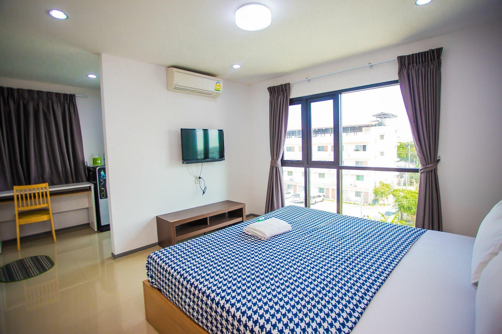 Promsook Apartment Τσον Μπουρί Εξωτερικό φωτογραφία
