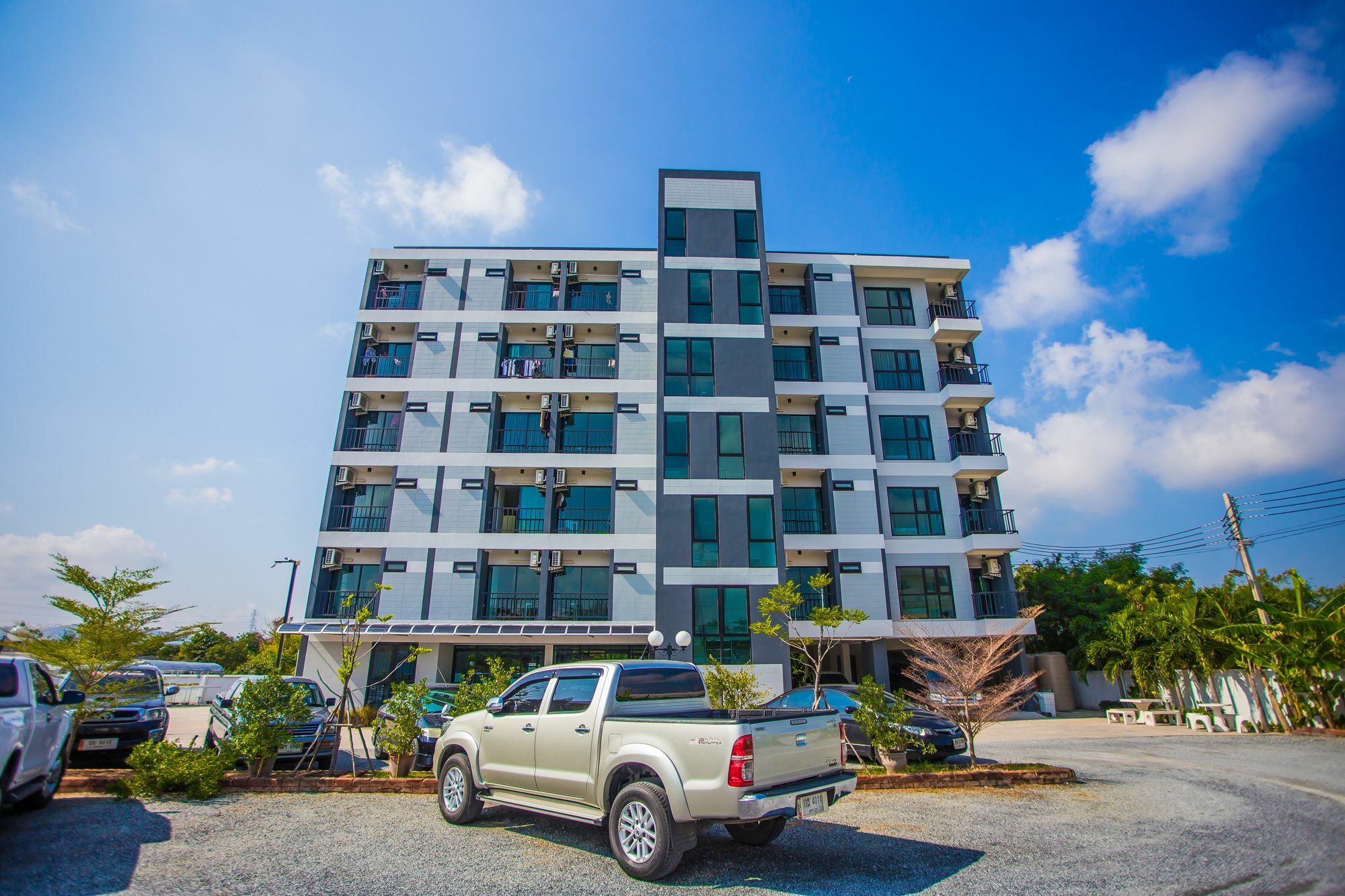 Promsook Apartment Τσον Μπουρί Εξωτερικό φωτογραφία